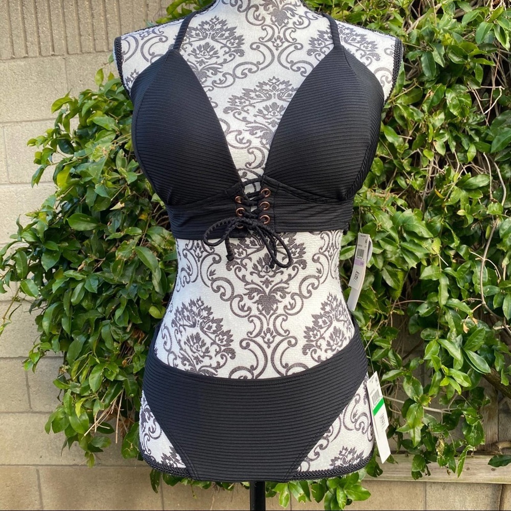 Sexy Black Ribbed Strappy 2 pc Bikini Top D/DD*